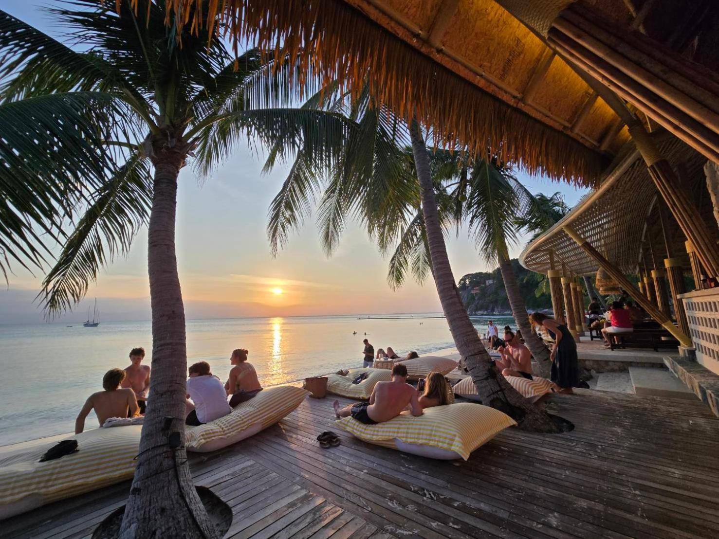 Cocohut Beach Resort Koh Phangan Haad Rin Extérieur photo